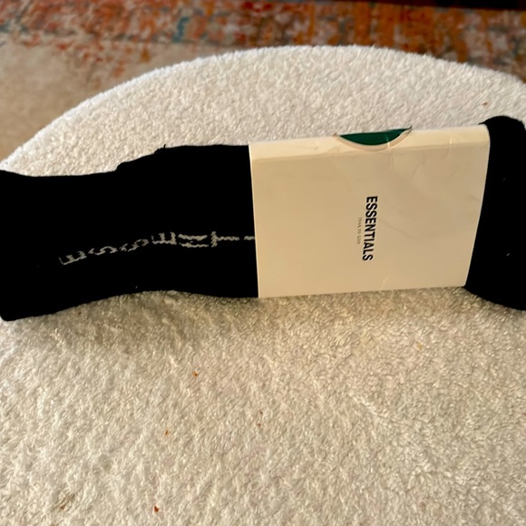 Fear of God Essential socks - Picture 1 of 5